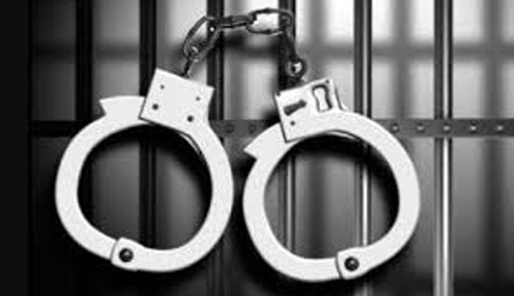 एक हजार ७४ किलो गाँजासहित चार जना पक्राउ