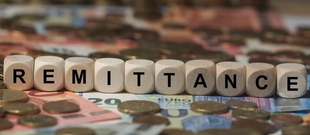 रेमिट्यान्सको भरमा देश, ११ महिनामा भित्रियो १५ खर्ब ३२ अर्ब ९३ करोड