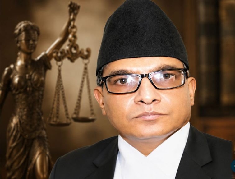 द्रुत प्रक्रिया मार्फत नेपालको प्रधानन्यायाधीशमा डा.मनोज शर्मा, शपथ लगत्तै गरे पदभार ग्रहण