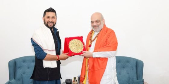 सभापति लामिछानेको भारतका गृहमन्त्री साहसंग भेटवार्ता ।